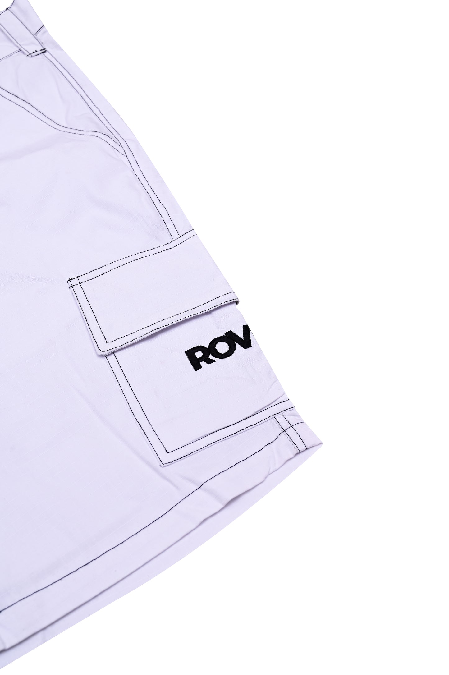 White Bermuda Shorts with Black Thread